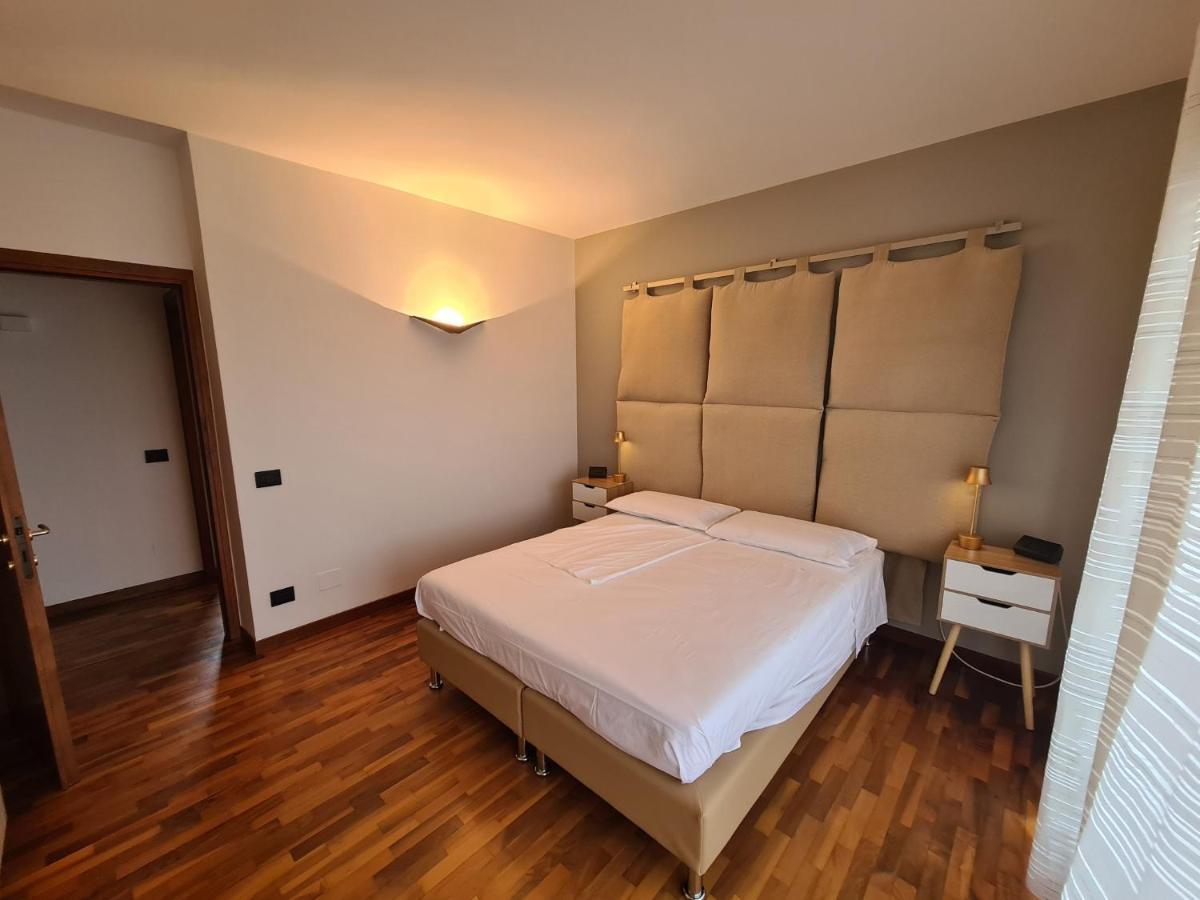 Bed & Breakfast Rezzonico บัสซาโน เดล กรัปปา ภายนอก รูปภาพ