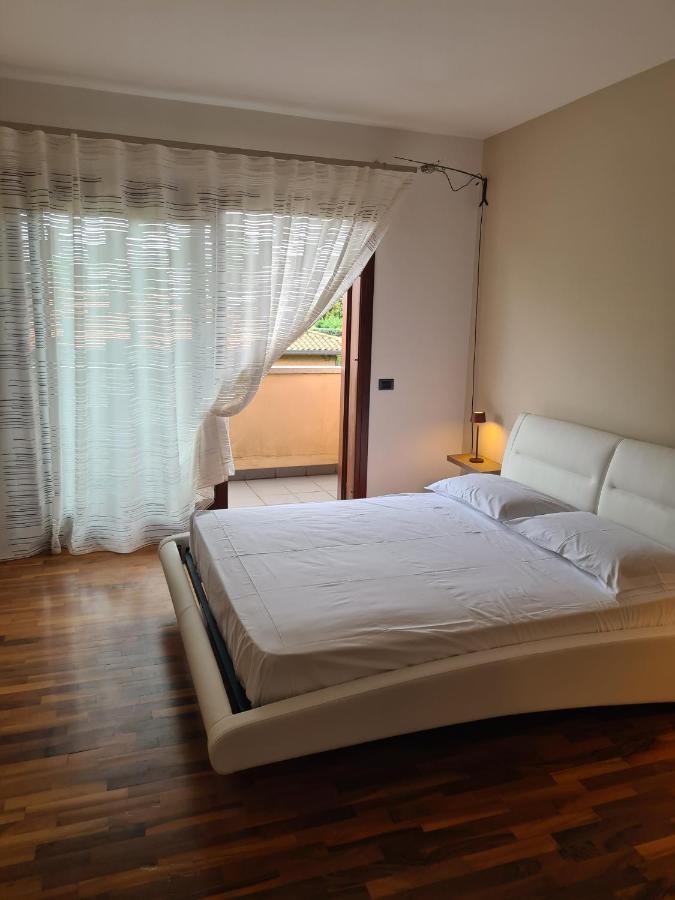 Bed & Breakfast Rezzonico บัสซาโน เดล กรัปปา ภายนอก รูปภาพ